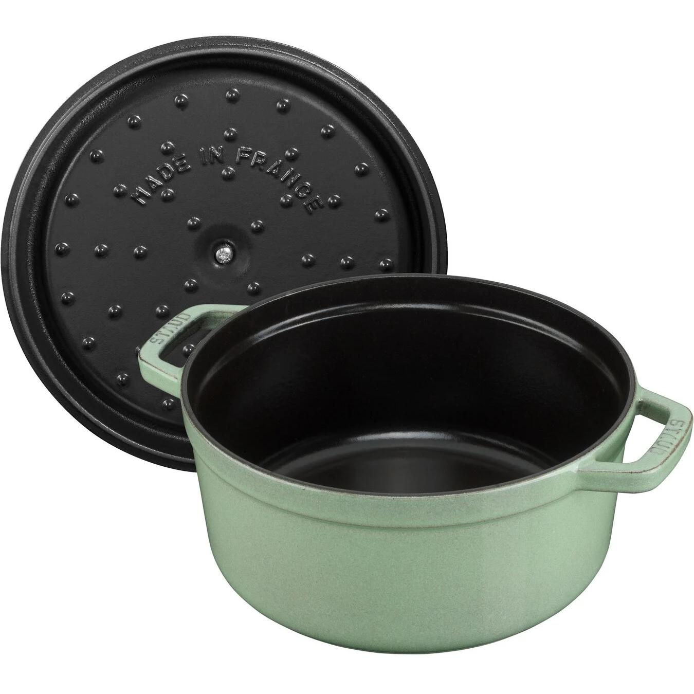 Staub 6.75L Cast Iron Round Cocotte 40508-707 IMAGE 3