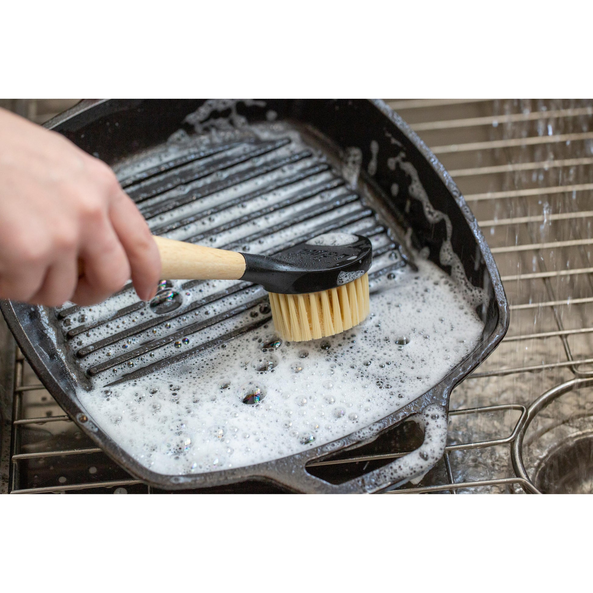 Lodge 10 Inch Scrub Brush SCRBRSH IMAGE 3