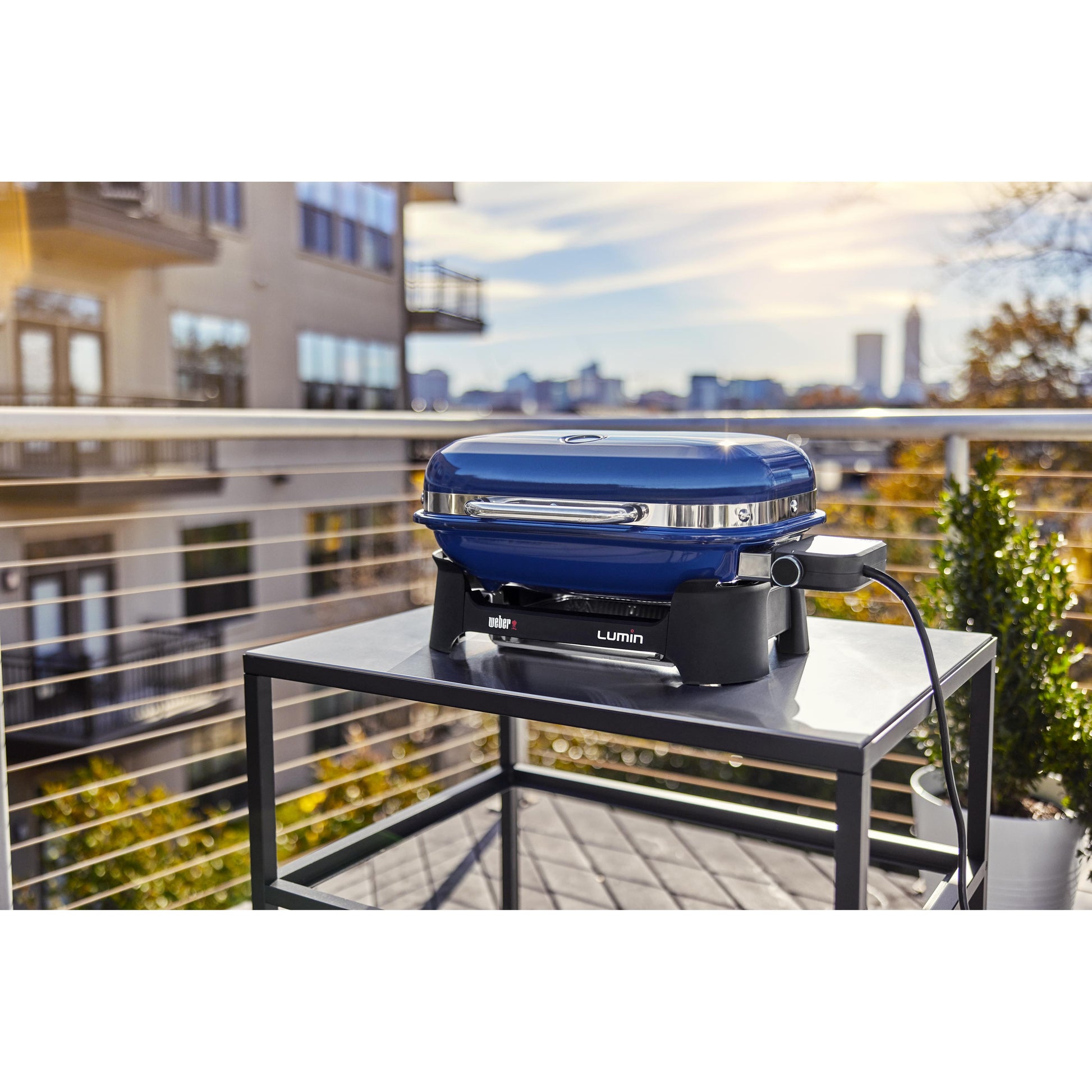 Weber Lumin Compact Electric Grill 91300901 IMAGE 5
