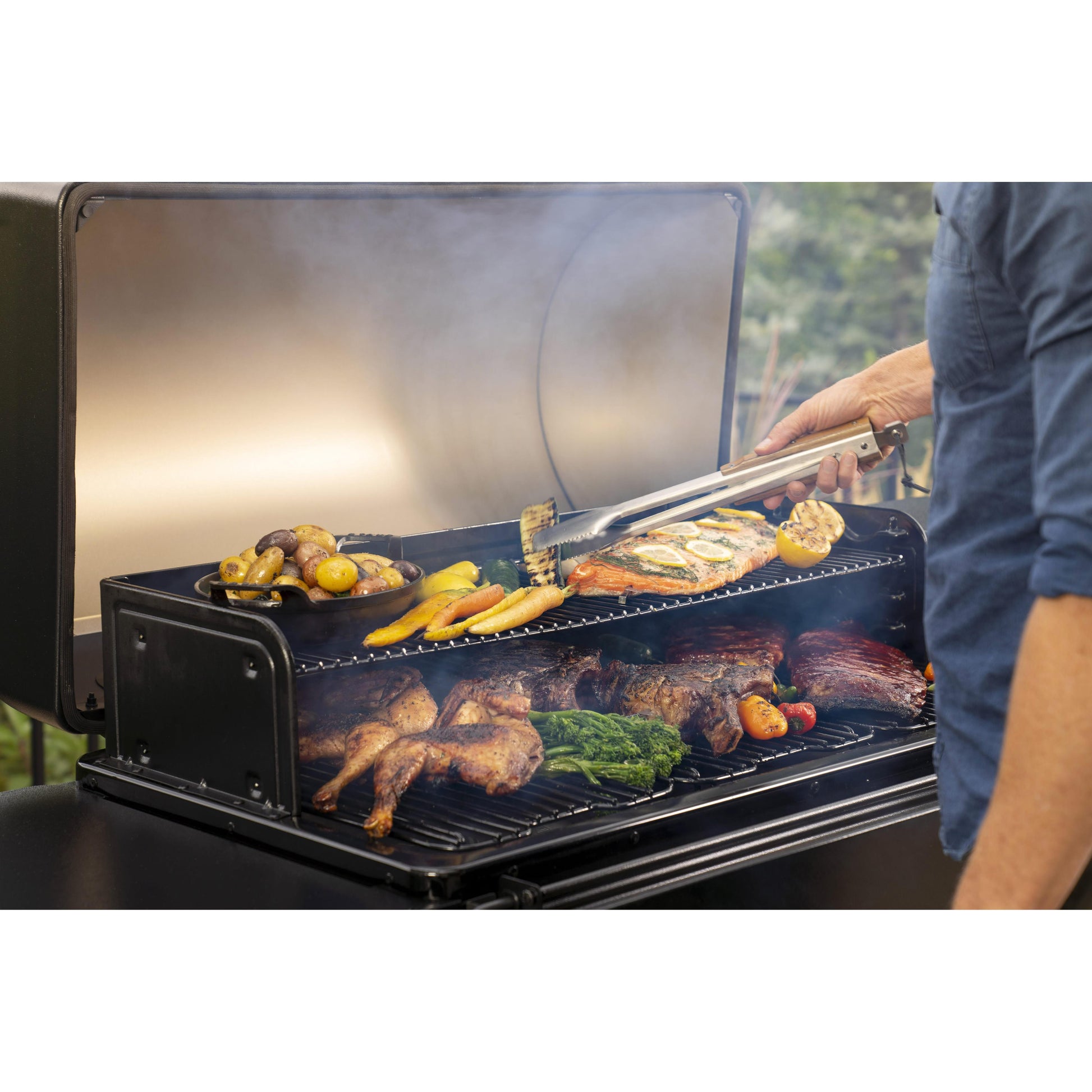 Traeger Ironwood Wood Pellet Grill TFB93RLGC IMAGE 12