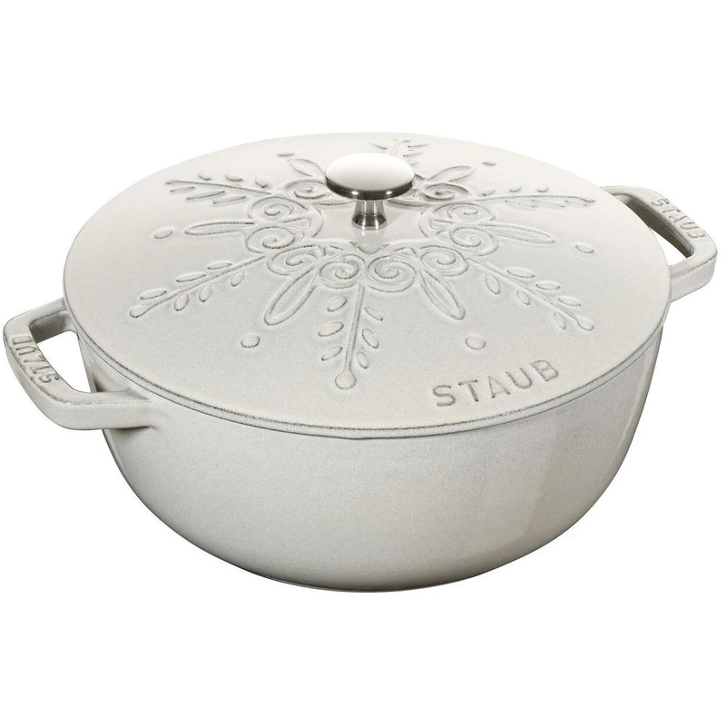 Staub 3.6L CAST IRON ROUND WINTER ESSENTIAL FRENCH OVEN 1003705 IMAGE 1