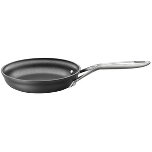 Zwilling Motion 20cm / 8-inch Aluminum Frying Pan 66209204 IMAGE 1