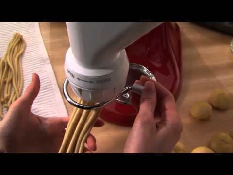 KitchenAid Gourmet Pasta Press Attachment KSMPEXTA EXTERNAL_VIDEO 1