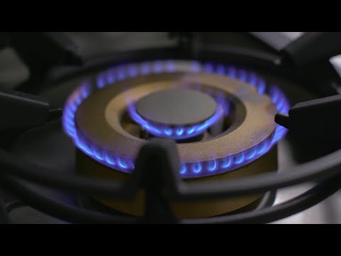 Gaggenau 12-inch Built-in Gas Cooktop VG232220CA EXTERNAL_VIDEO 1